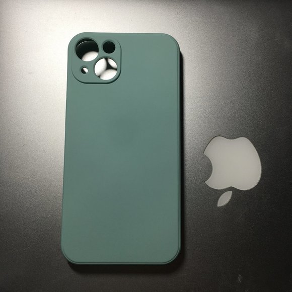 Brand new iphone 13 case in mint green - Picture 1 of 4